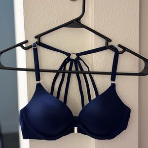 Victoria’s Secret Very Sexy Push-up front close, strappy bra - 32B